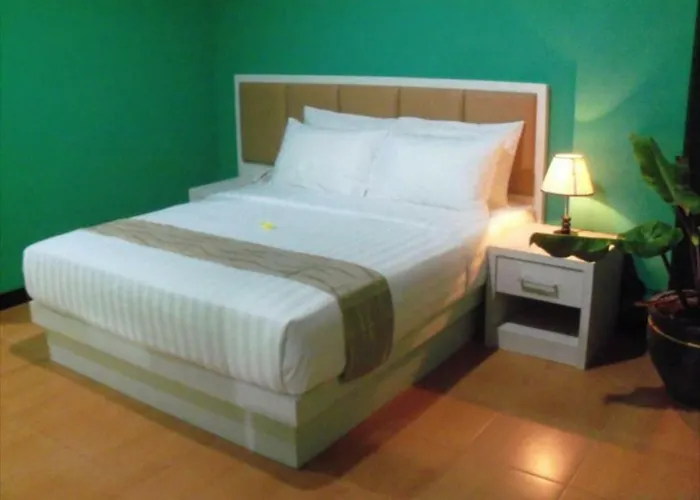 Hotel Kesambi Hijau